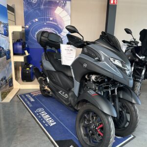 Tricity 300 2025