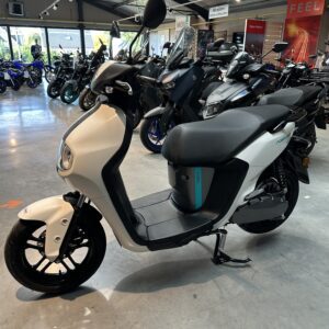 Neo's électrique - 834km